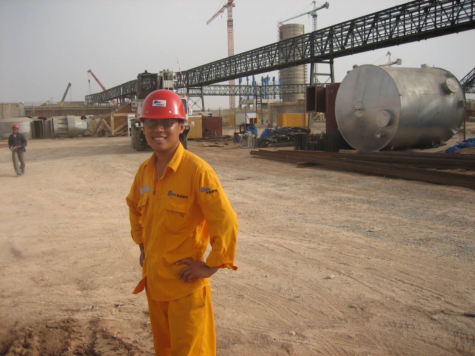 摩洛哥项目现场工作照.jpg 摩洛哥项目现场工作照.jpg