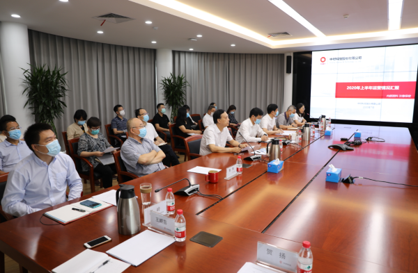 中材科技.png 中材科技.png